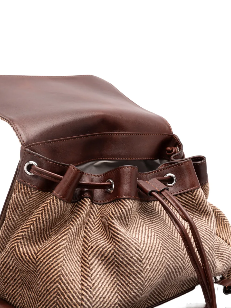 herringbone-pattern buckle-fastening backpack 10