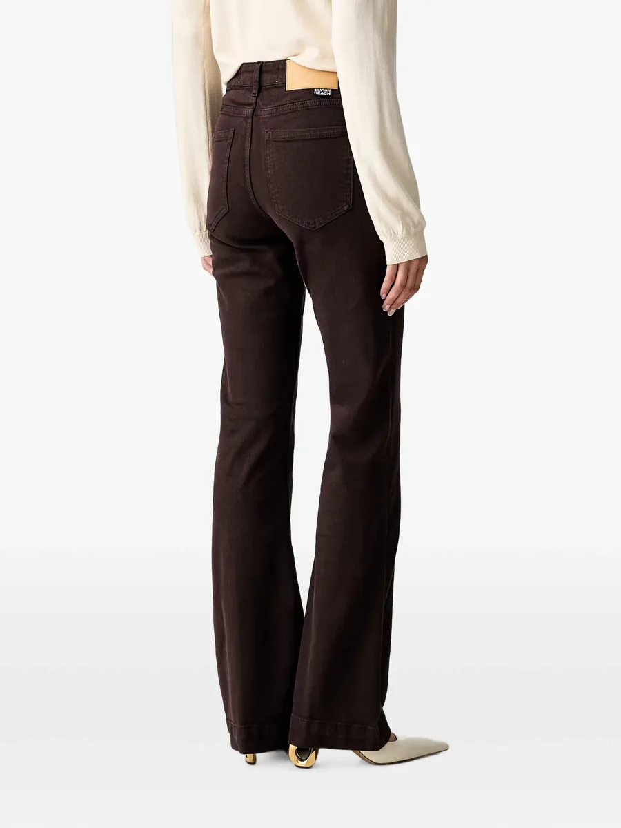 high-waisted bootcut jeans 3