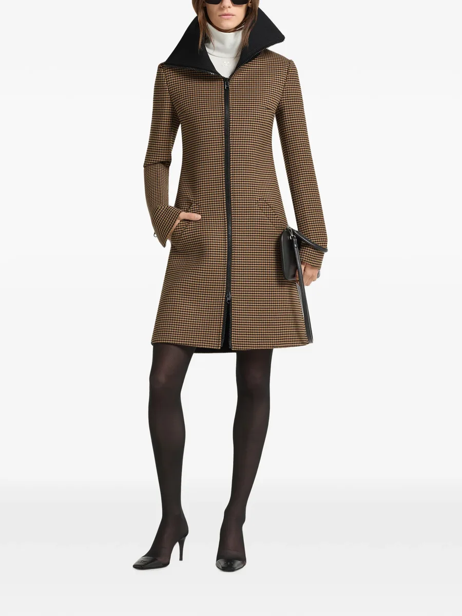houndstooth-pattern high-collar coat 2