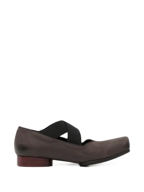 cross-strap leather ballet flats