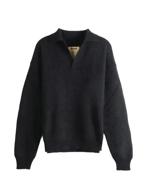 ribbed-knit spread-collar sweater