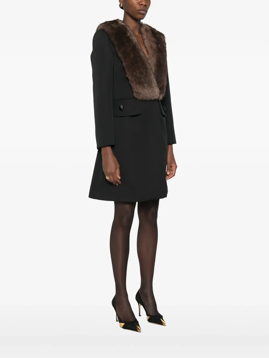 faux-fur collar coat 3