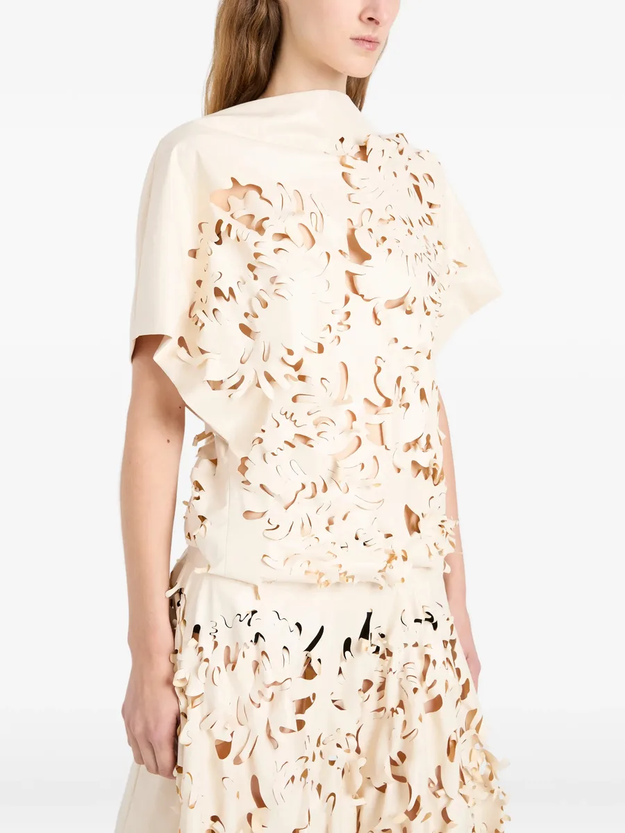 Dima laser-cut top 14