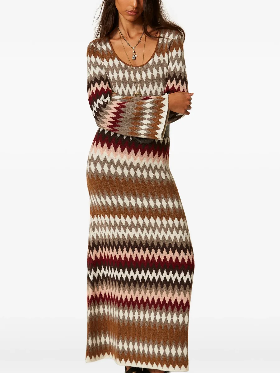 dual-use long jacquard knit dress 4