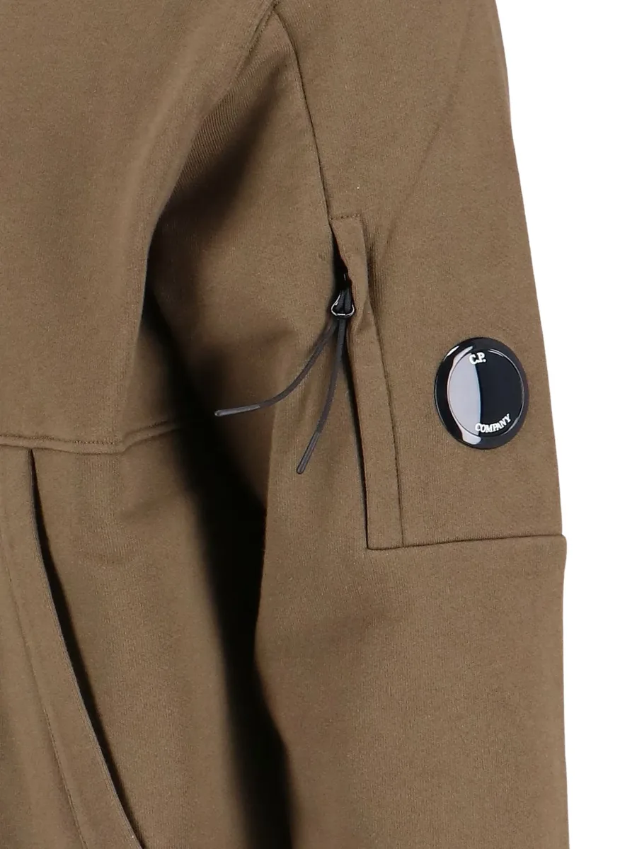 Lens-detail hoodie 4
