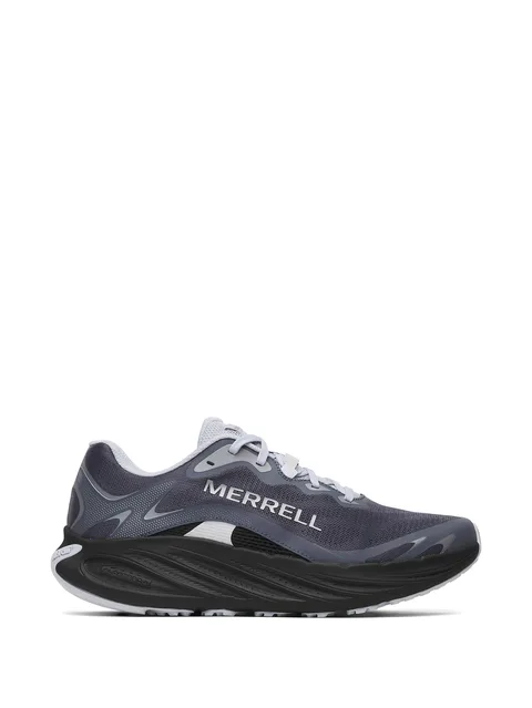 low-top sneakers