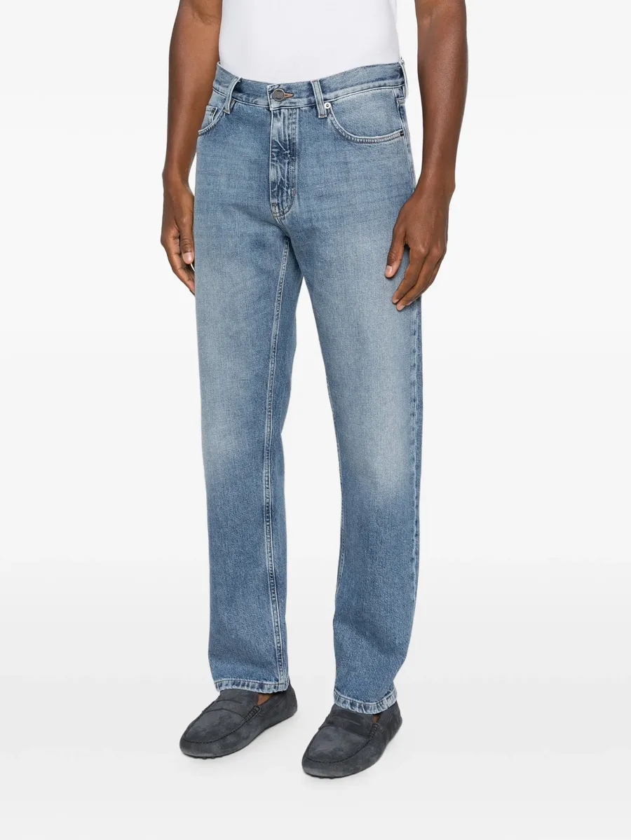 belt-loops jeans 6