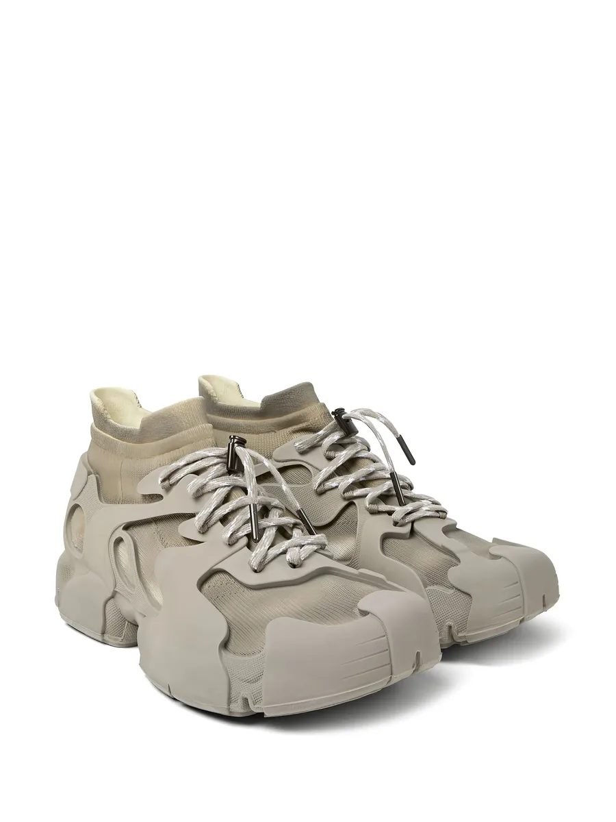 кроссовки Tossu 3