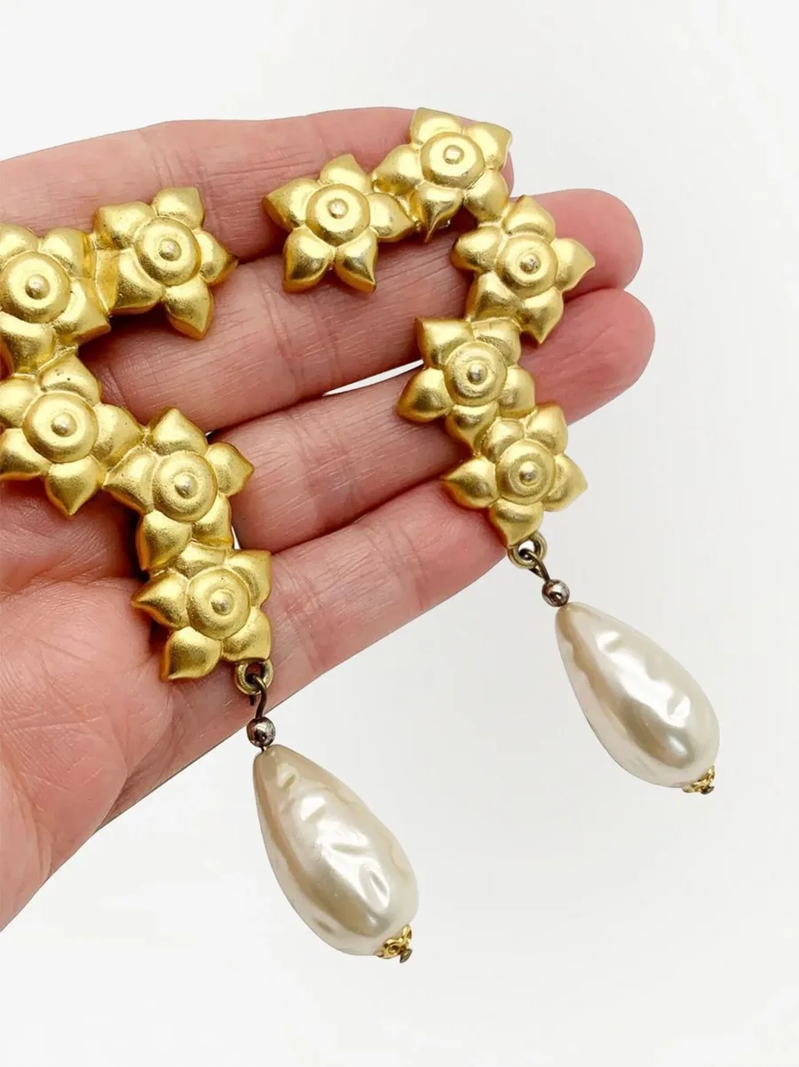 Vintage statement floral baroque pearl earrings 1980s 4