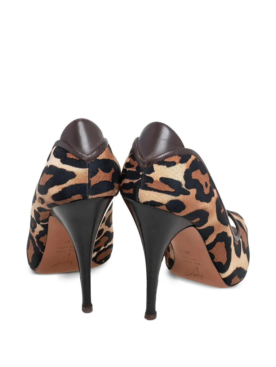 105mm leopard-print pumps 6