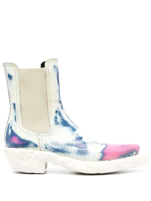 distressed-effect ankle boots