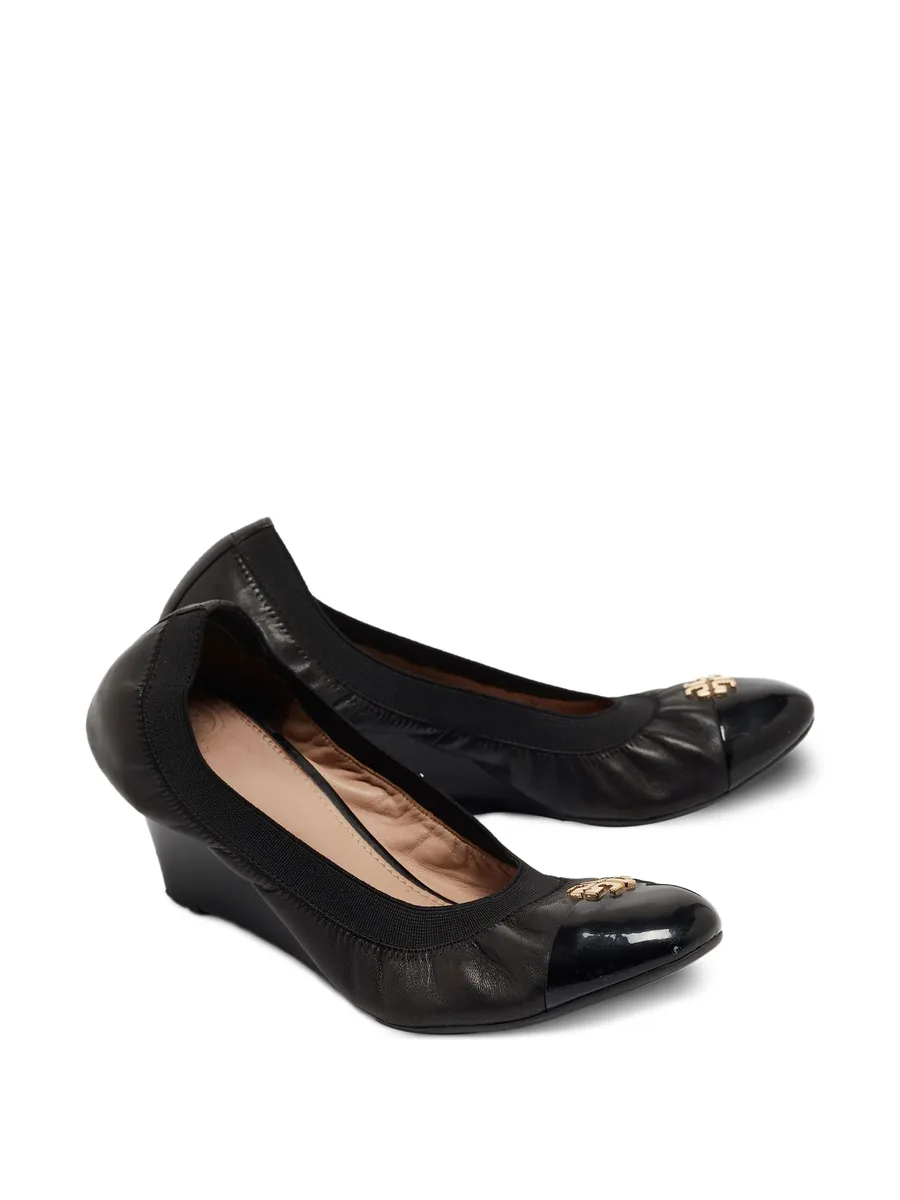pre-owned 75mm Jolie wedge pumps 6