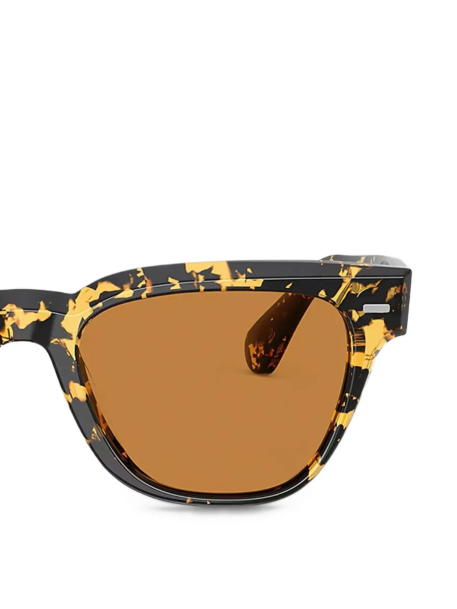 солнцезащитные очки из коллаборации с Oliver Peoples 2