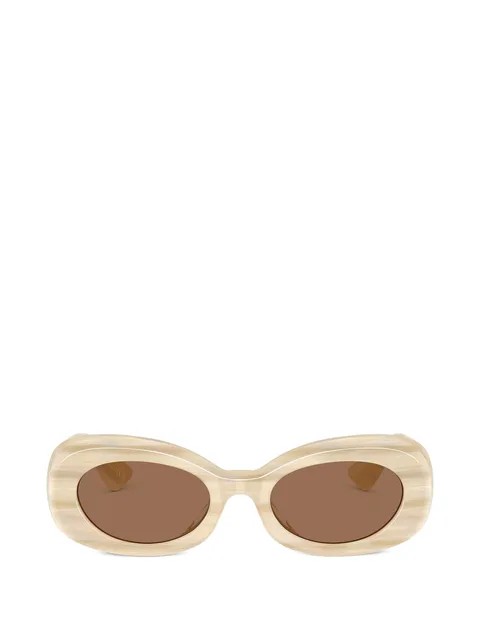 солнцезащитные очки из коллаборации с Oliver Peoples
