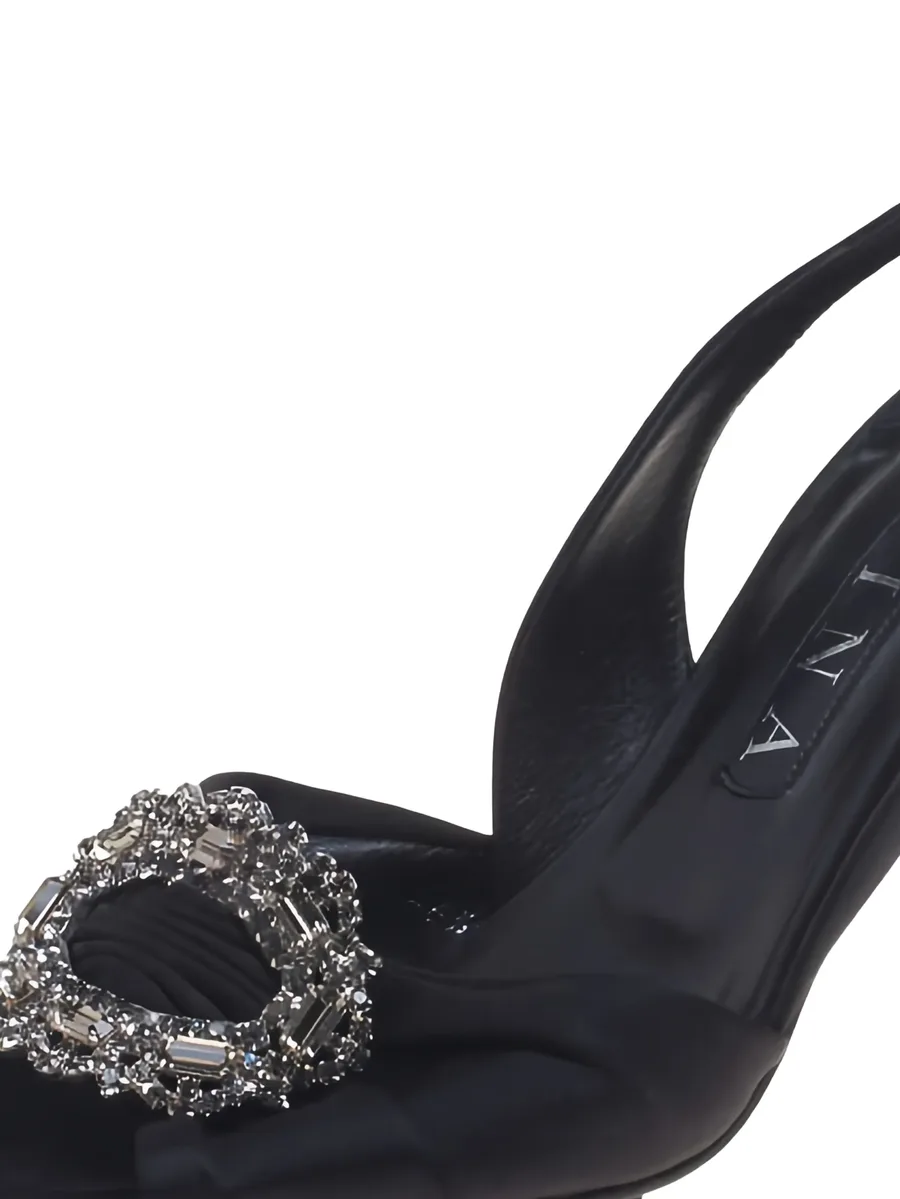 brooch-embellished sandals 4