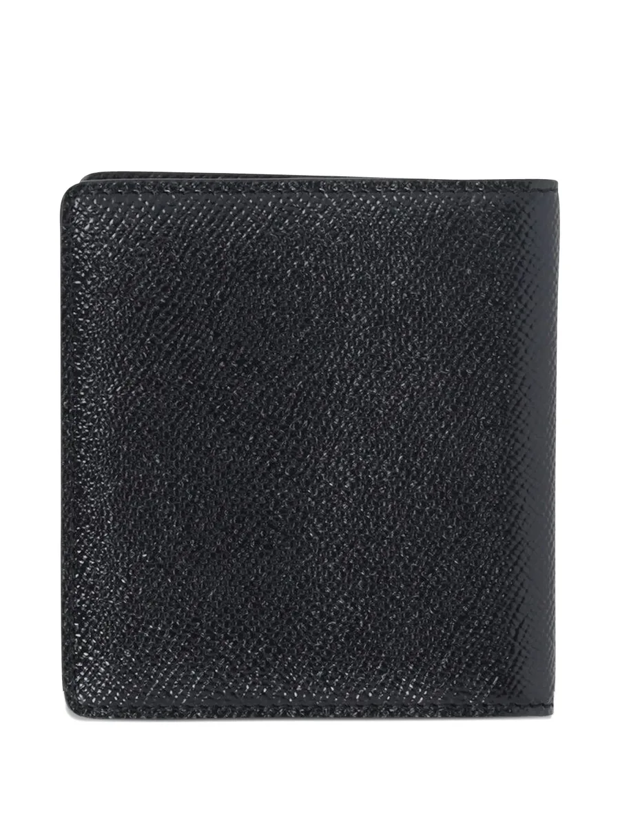 bi-fold leather wallet 4