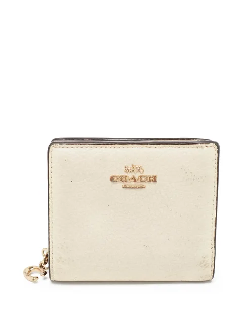 pre-owned Snap textured zip-around wallet