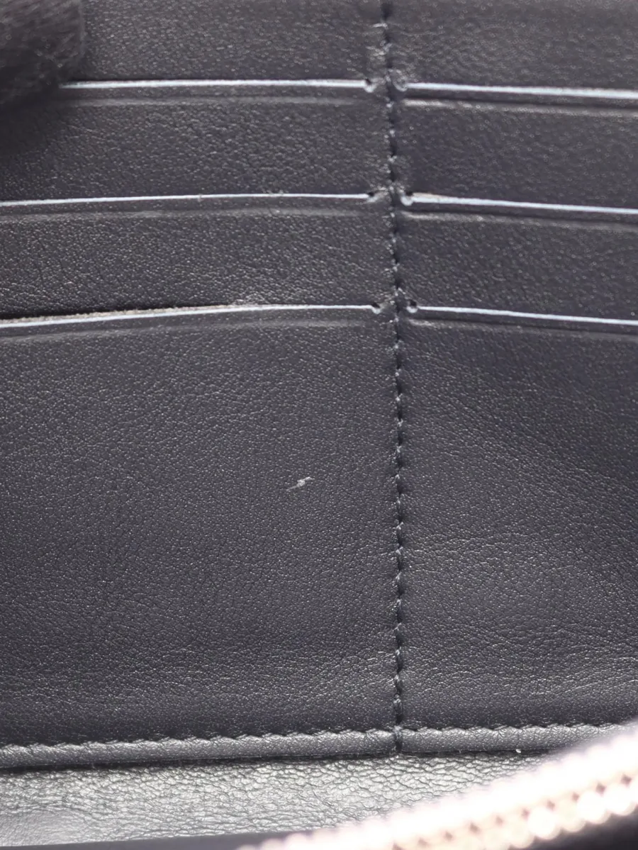 2010s Carnaby star-embossed wallet 2