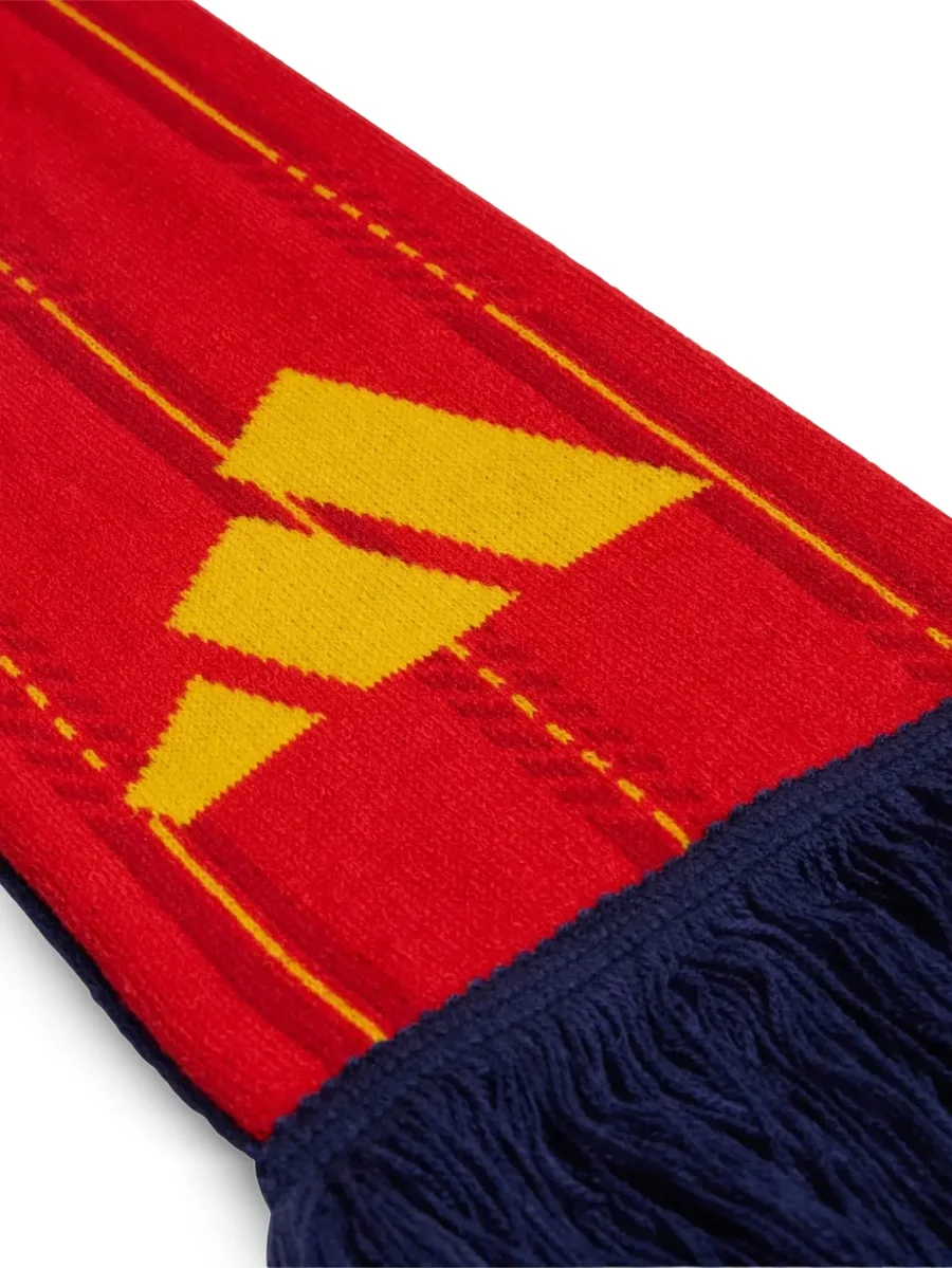 Spain 26 scarf 2