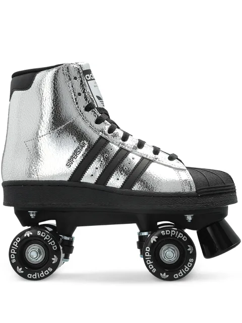 Superstar 82 roller skates