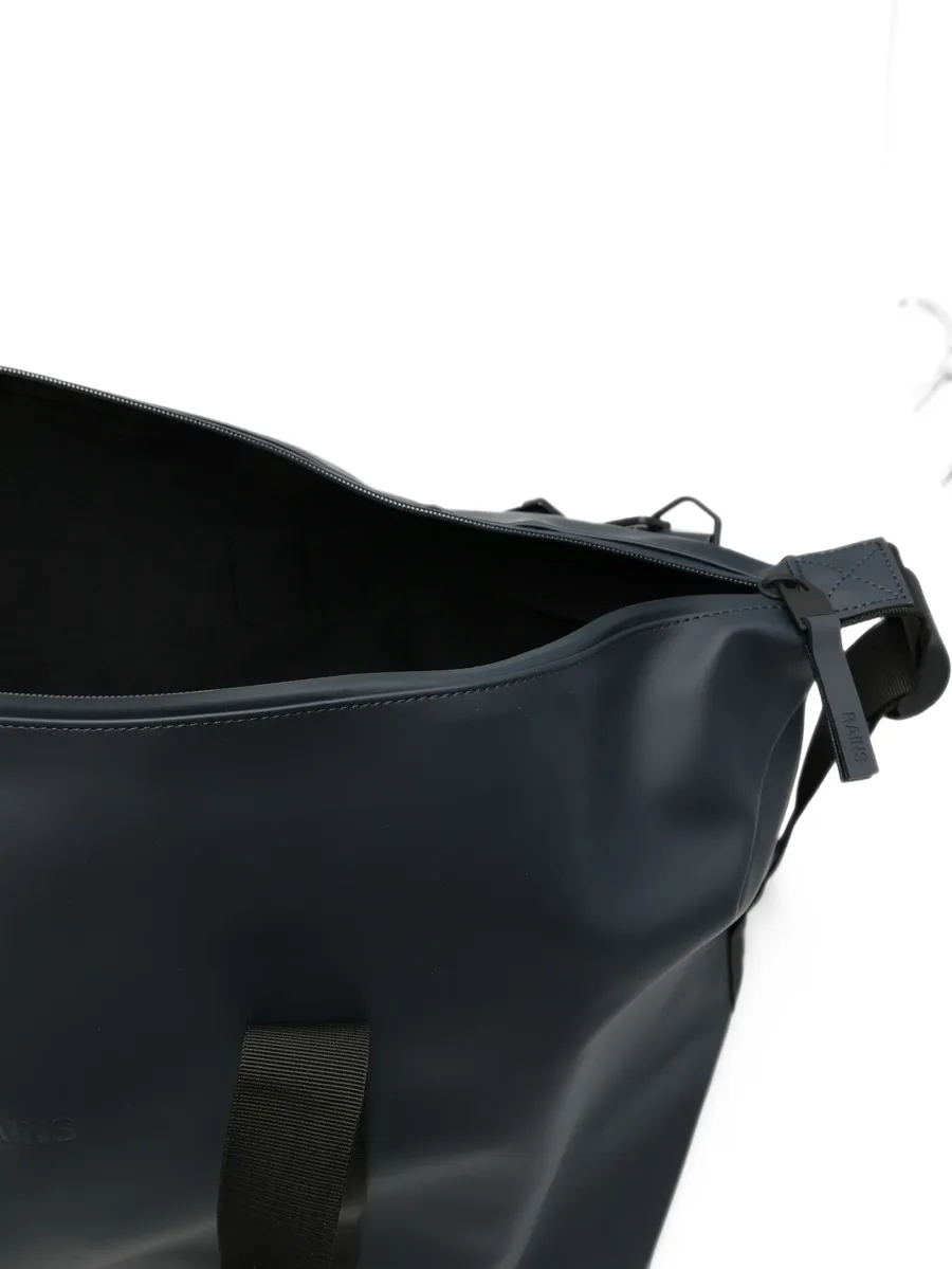 Hilo logo-embossed weekend bag 4