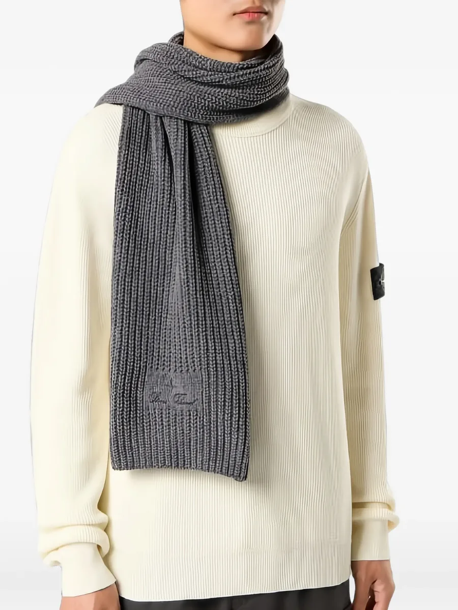 N200001 mouliné-cotton-chenille-knit scarf with archival-script-logo embroidery 2