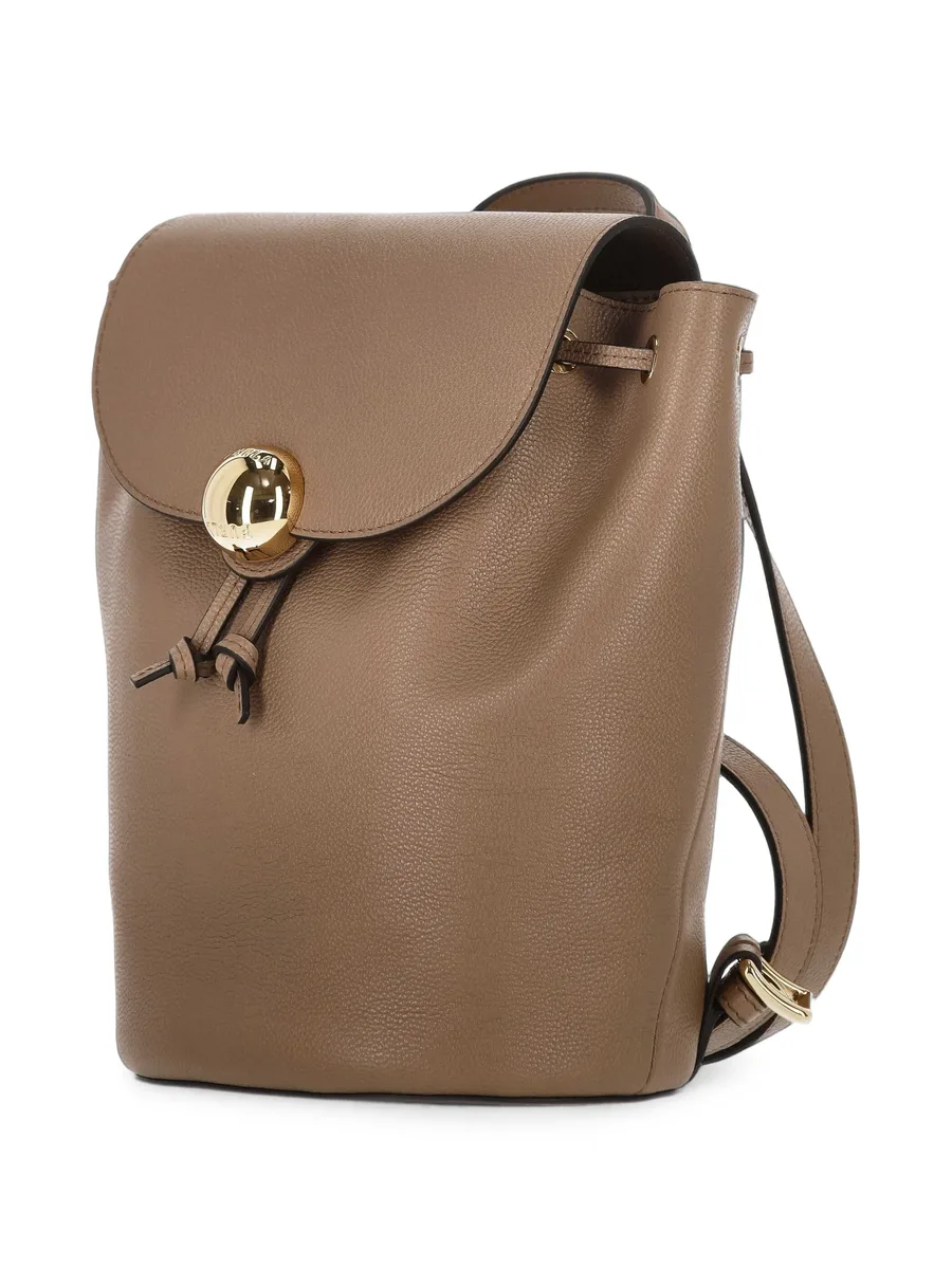 leather backpack 3