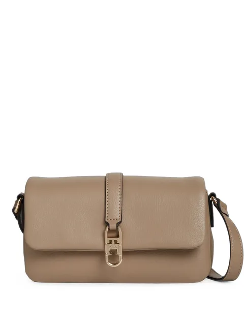 logo-plaque grained shoulder bag