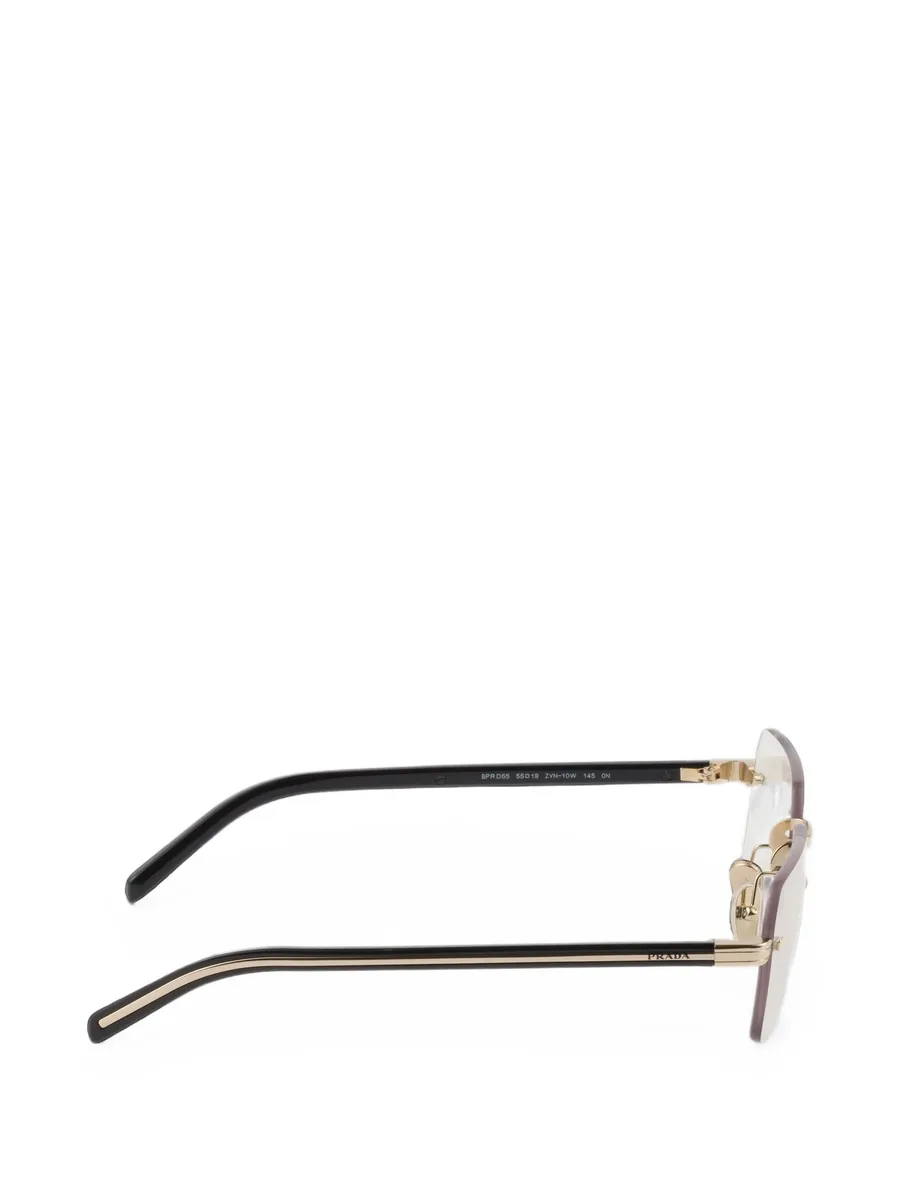 sunglasses with the iconic metal plaque 3
