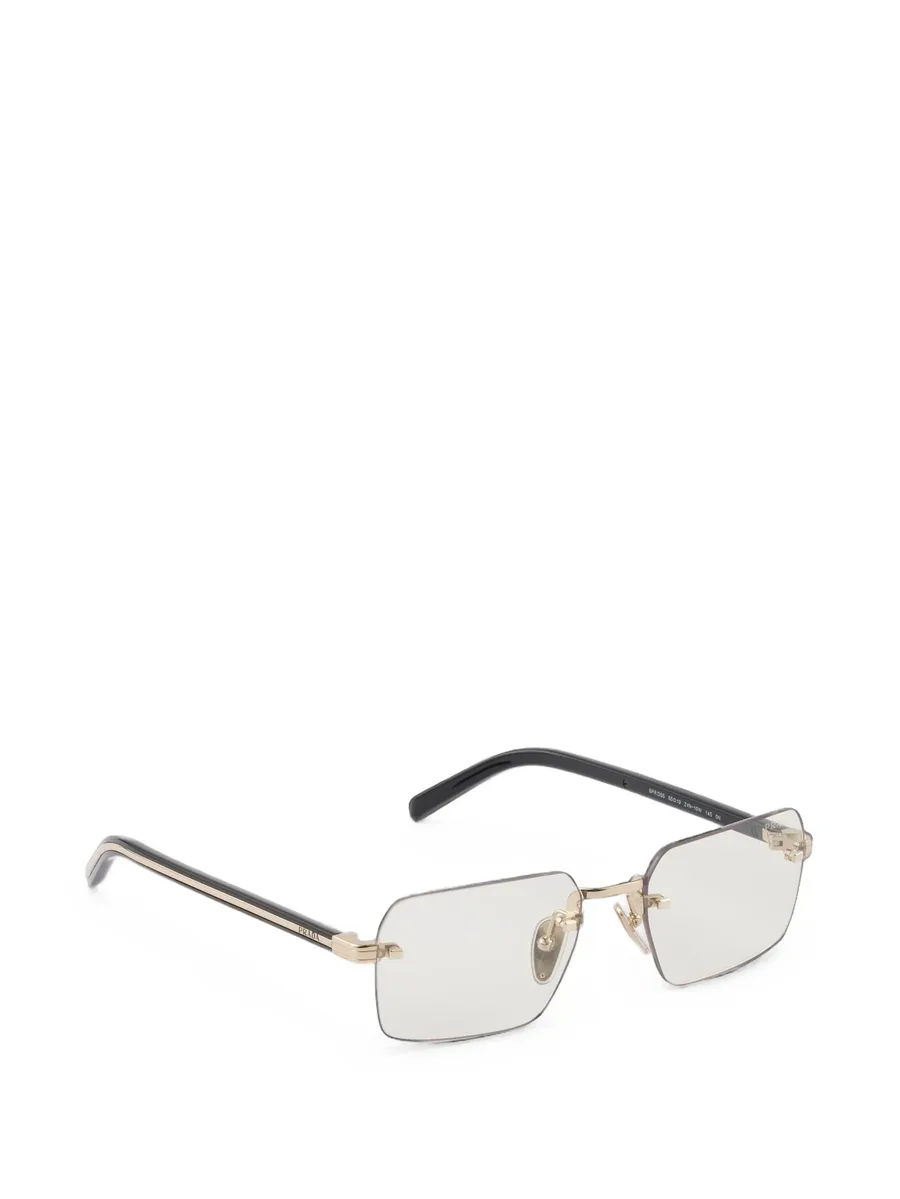 sunglasses with the iconic metal plaque 2