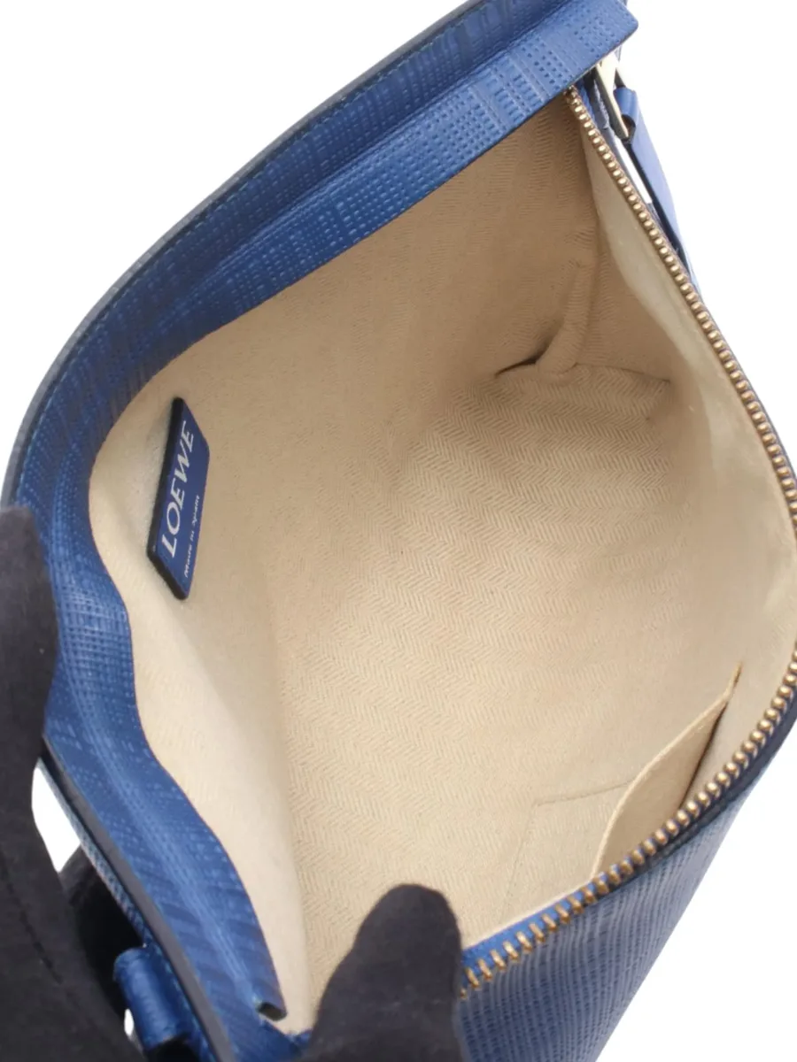 клатч Large Linen Embossed Calfskin Anagram T Pouch (2010-2026 годы) 4