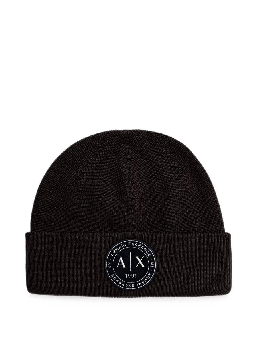 logo-patch ribbed-knit beanie hat 1