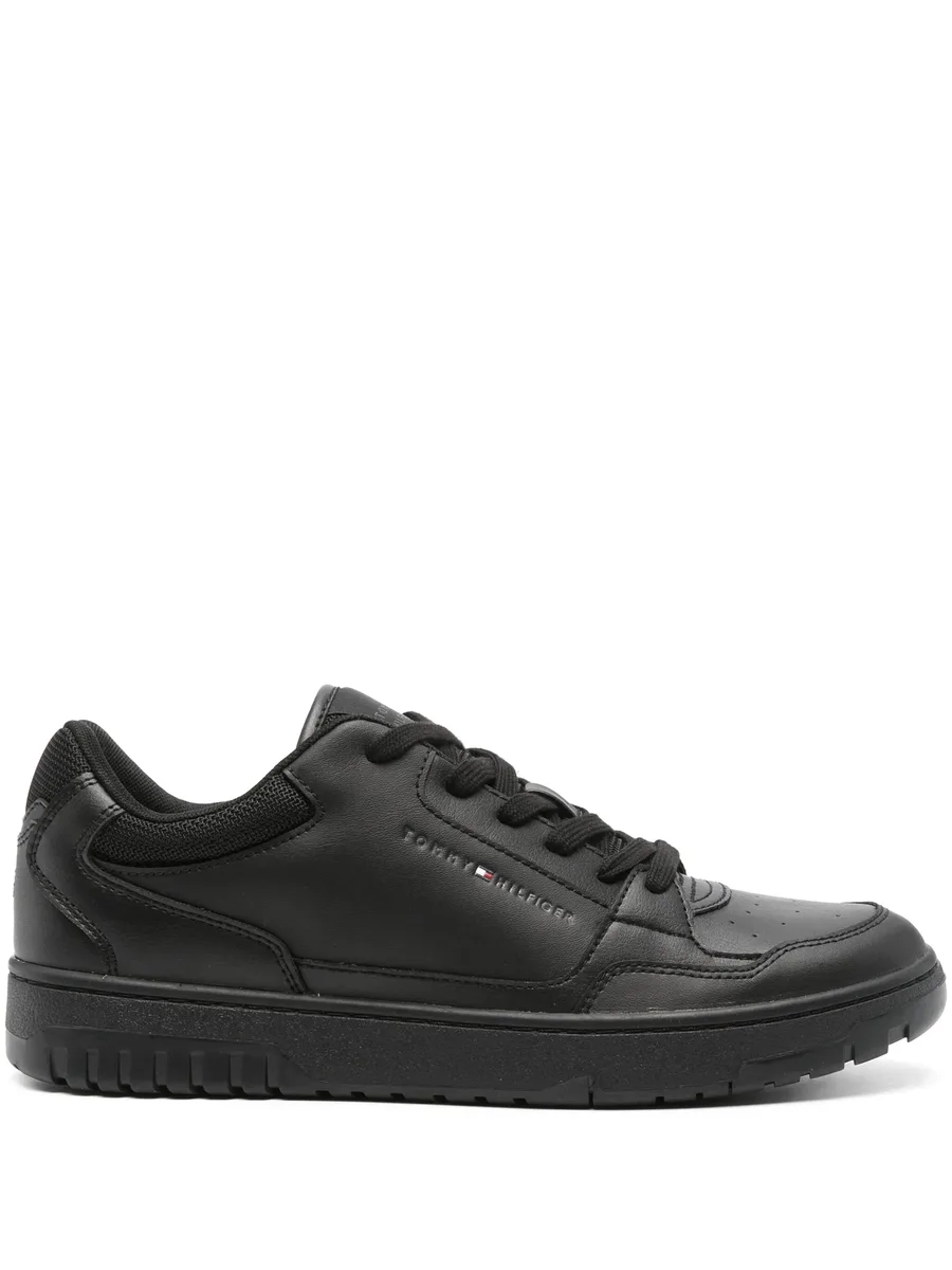 logo-patch low-top sneakers 2