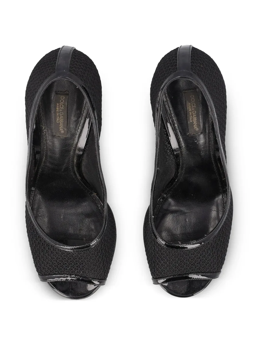 peep-toe sandals 8