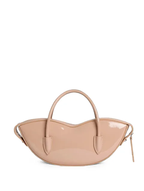 lip-shaped shoulder bag