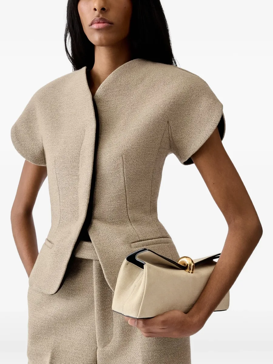 The Ovalo short-sleeve jacket 2