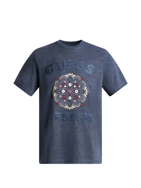 logo-embroidered T-shirt