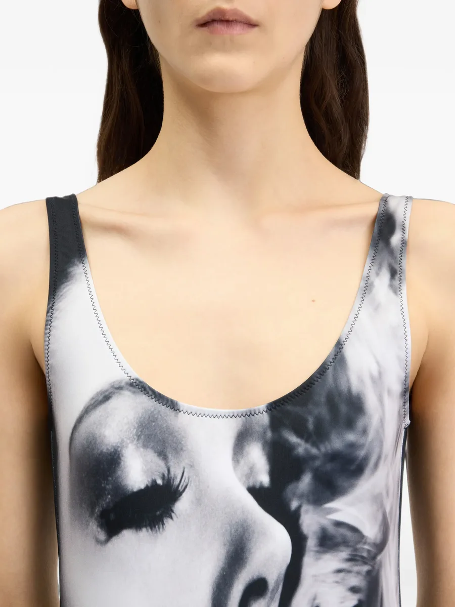 The smoking women swimsuit 2