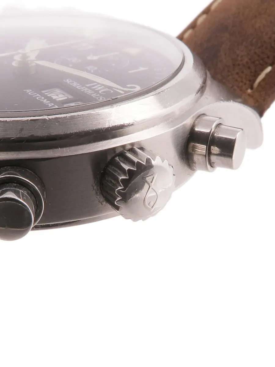 наручные часы Pilot's Chronograph 39 мм 6