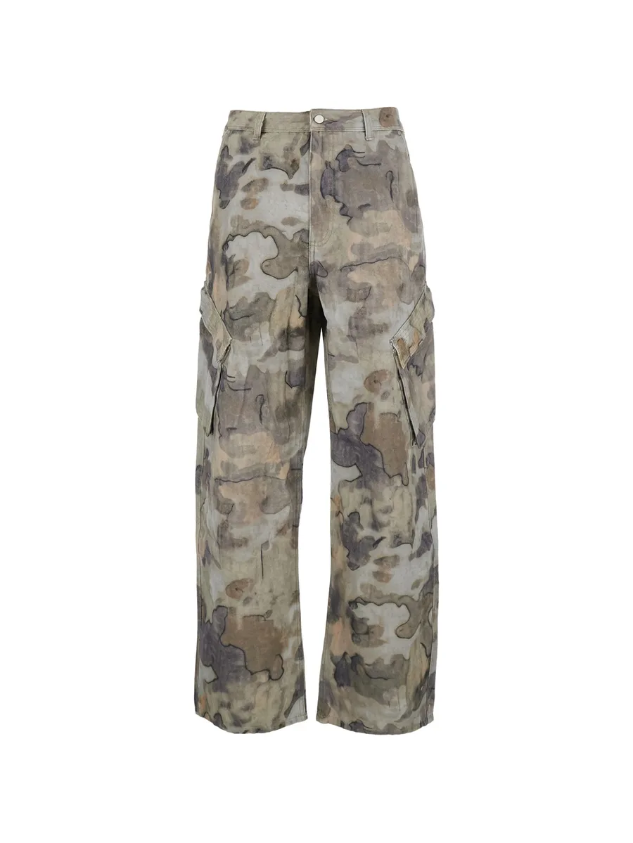 camouflage-print cargo pants 1
