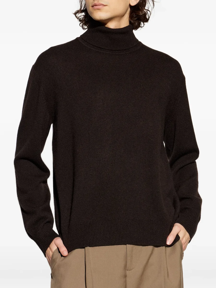roll-neck sweater 6