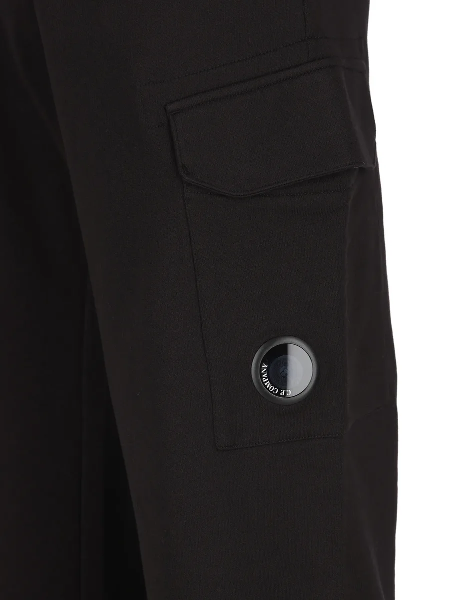 Lens-detail cargo pants 3