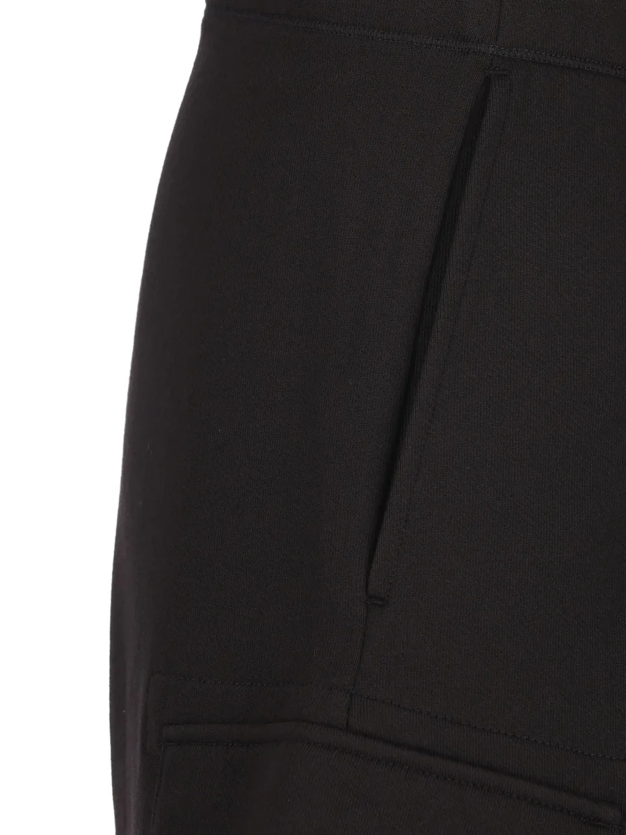 Lens-detail cargo pants 4