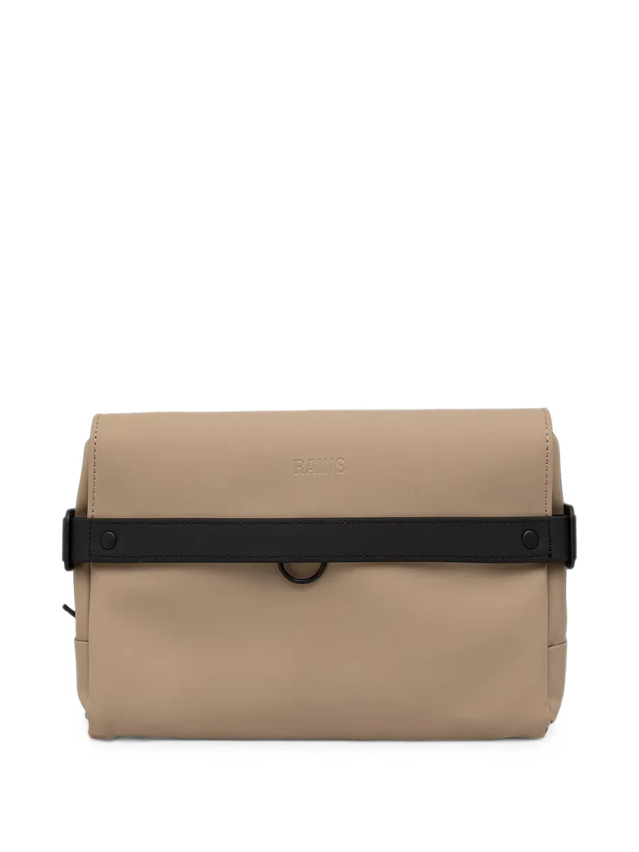 buckle-fastening make up bag 1