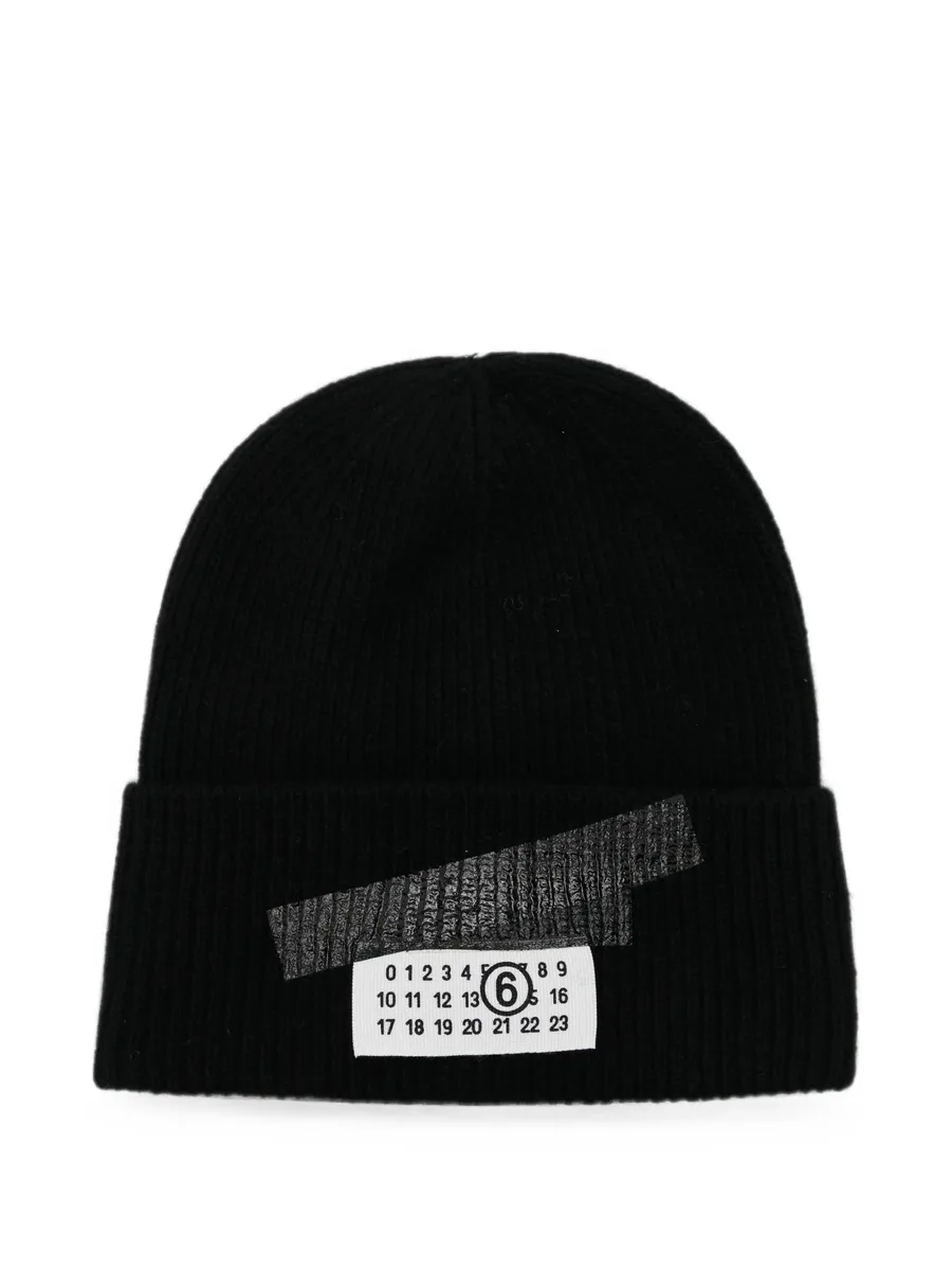 logo-patch ribbed-knit beanie hat 1
