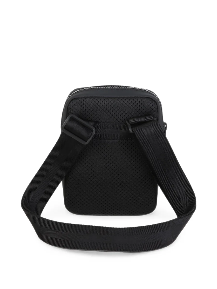 logo-patch bag 3
