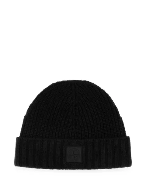 logo-patch ribbed-knit beanie hat