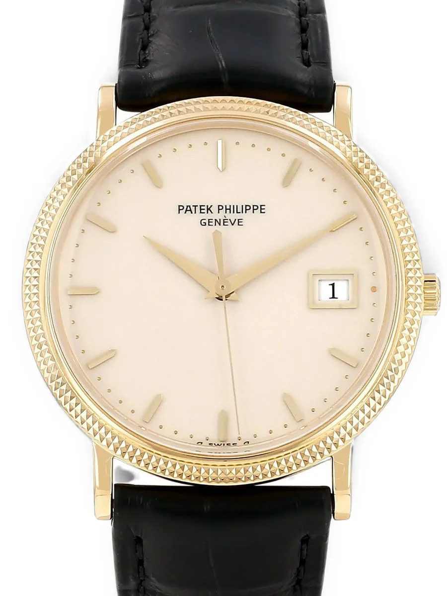 1990s Calatrava Clous de Paris 33mm watch 2