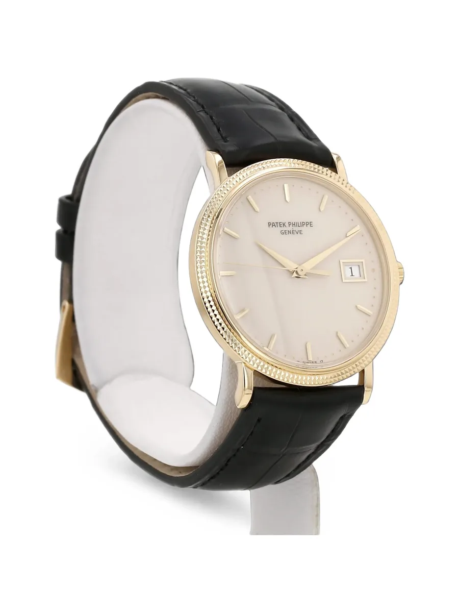 1990s Calatrava Clous de Paris 33mm watch 3