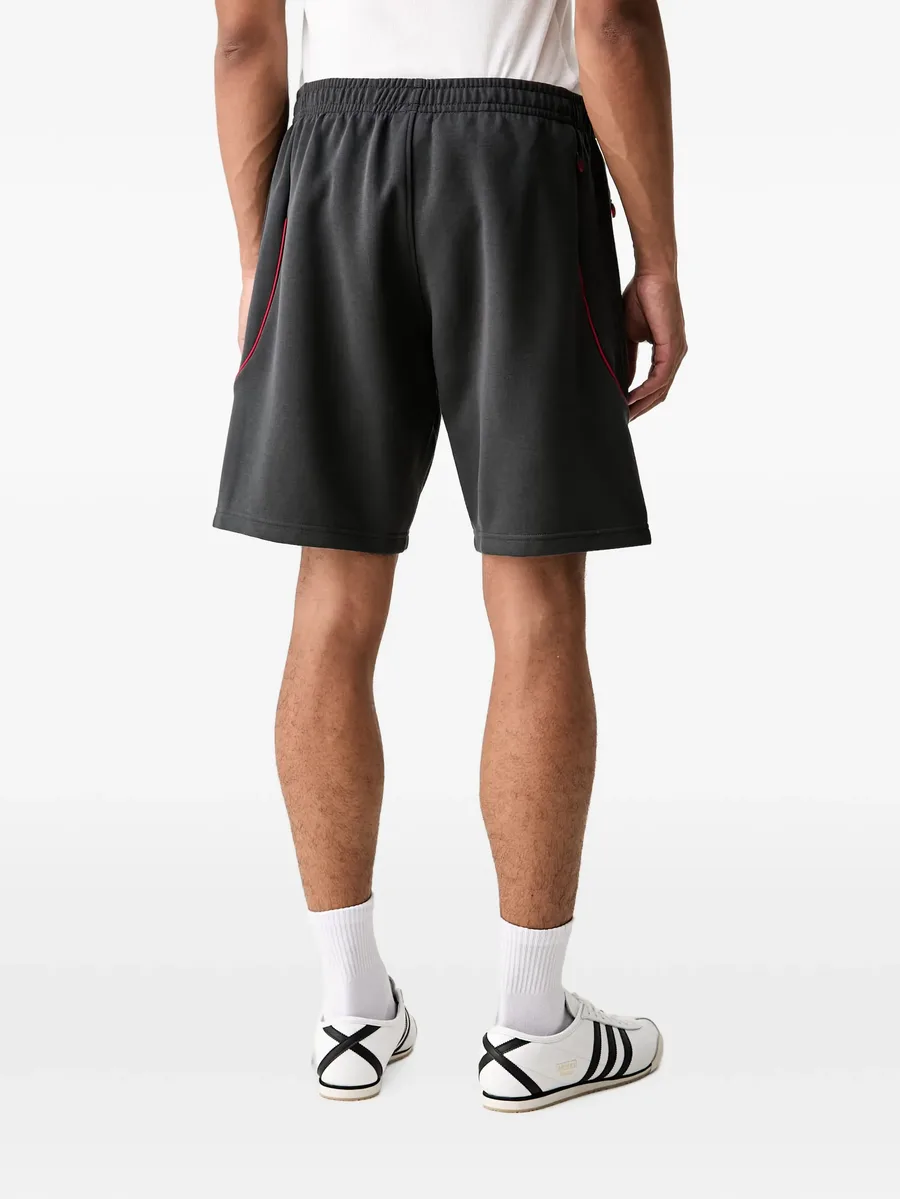 LFC Spacer Teamgeist 26 shorts 3